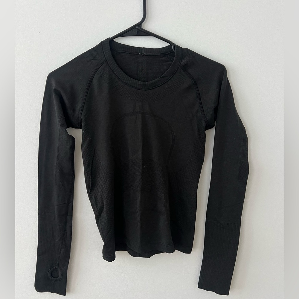 Lululemon swiftly tech long sleeve
